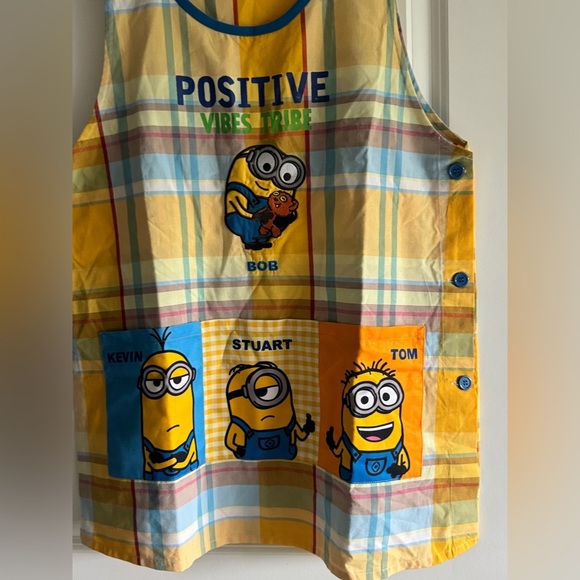 Minions Plaid Apron - Yellow and Blue - Picture 3 of 10
